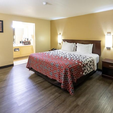 Econo Lodge Mcalester Buitenkant foto
